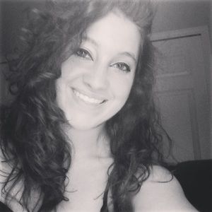 Meet your Posher, Marisa